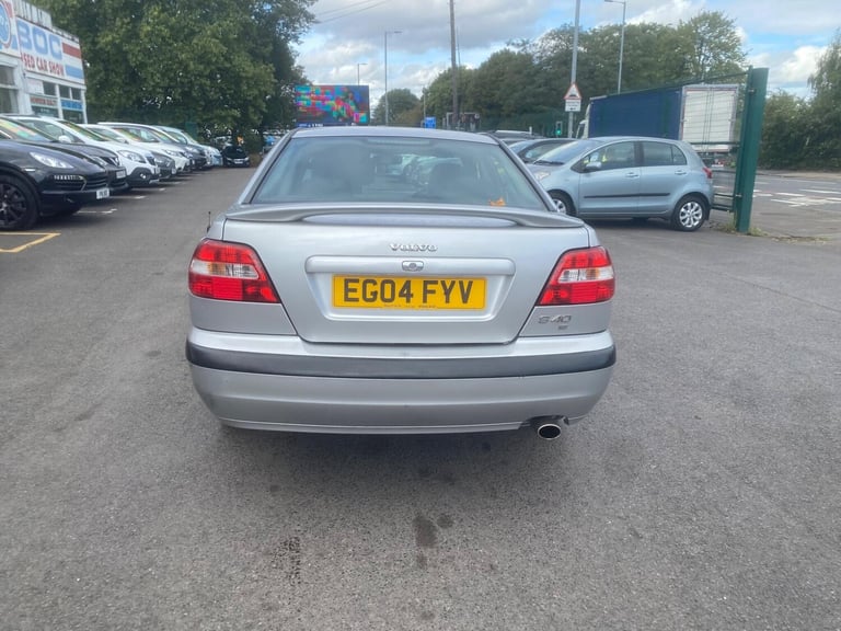 2004 Volvo S40 1.8 Sport 4dr Auto [122bhp] SALOON PETROL Automatic