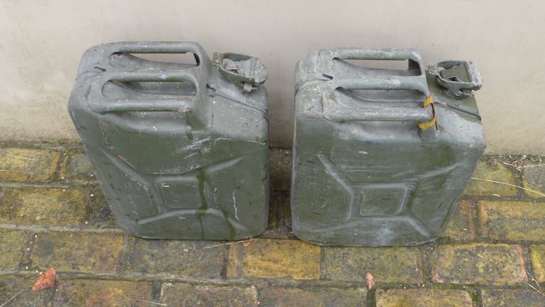 TWO LARGE VINTAGE HEAVY DUTY METAL JERRY CANS. FUEL STORAGE. FUEL CARRYING CANS. 20 Litres.