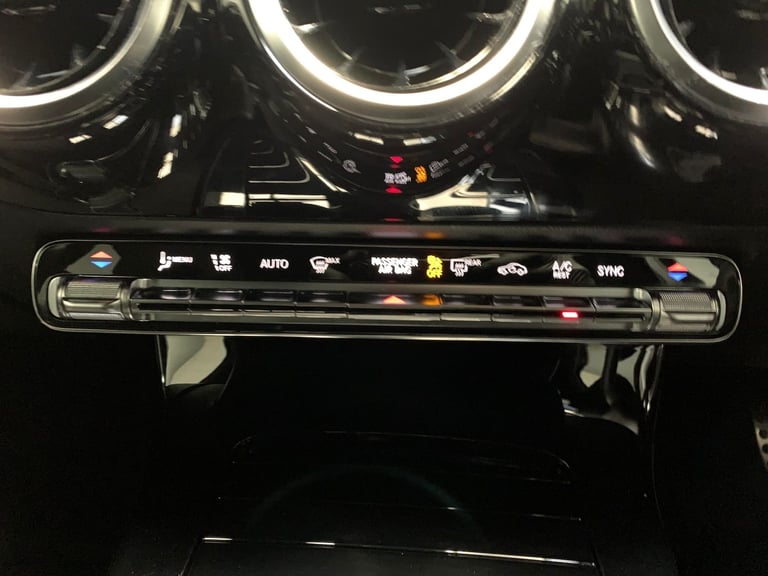 2020 Mercedes-Benz A-Class 1.3 A180 AMG Line (Executive) Hatchback 5dr Petrol 7G-DCT Euro 6 (s/s)...