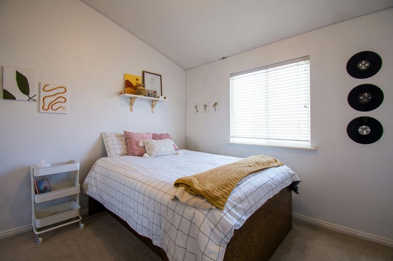 Spacious and Cosy Double Room for Rent in - LU2 0DX