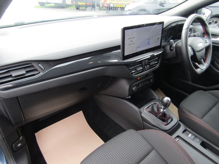 2023 Ford Focus 1.0T EcoBoost ST-Line 5dr - 1 Owner / Protection Pack Hatchback Petrol Manual