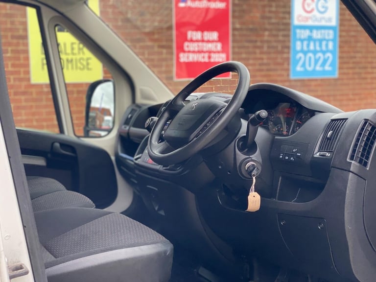 2021 Peugeot Boxer 2.2 BlueHDi 335 Professional L3 H2 Euro 6 (s/s) 5dr PANEL VAN Diesel Manual