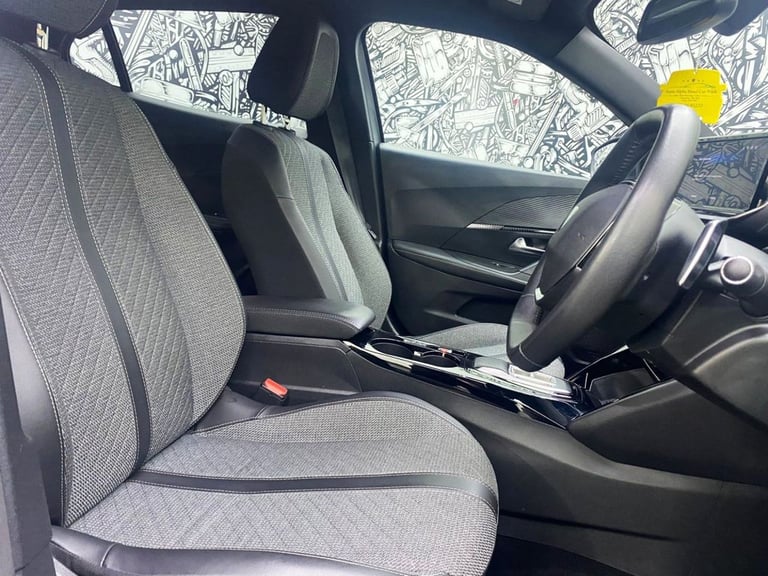 2023 Peugeot 2008 1.2 PureTech Allure SUV 5dr Petrol EAT Euro 6 (s/s) (130 ps) HATCHBACK Petrol A...