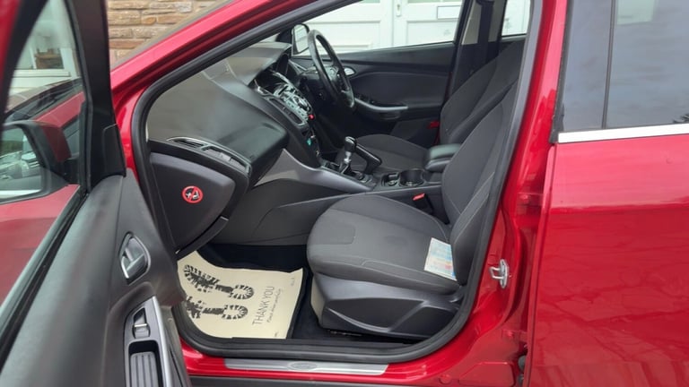 2012 Ford Focus 1.0 125 EcoBoost Titanium 5dr HATCHBACK Petrol Manual