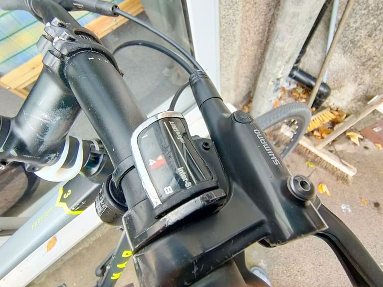 image for Marin Presidio 3 Belt Driven Peddle Assist 