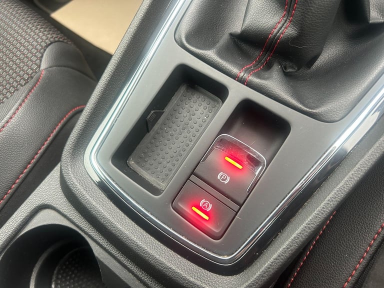  SEAT Leon 1.4 TSI FR Technology Sport Coupe 3dr Petrol Manual Euro 6 (s/s) (125 ps) Petrol Manual