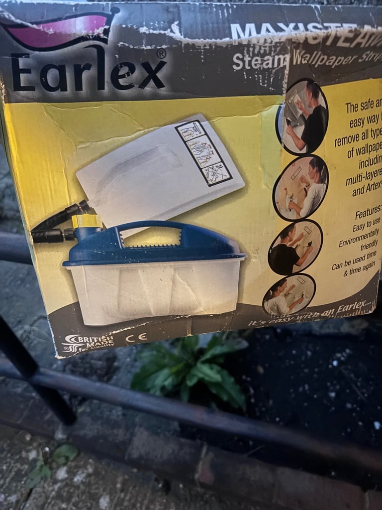 image for Wallpaper stripper. 