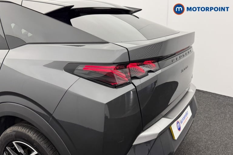 2024 Peugeot 3008 1.2 Hybrid 136 GT 5dr e-DSC6 SUV Petrol Automatic