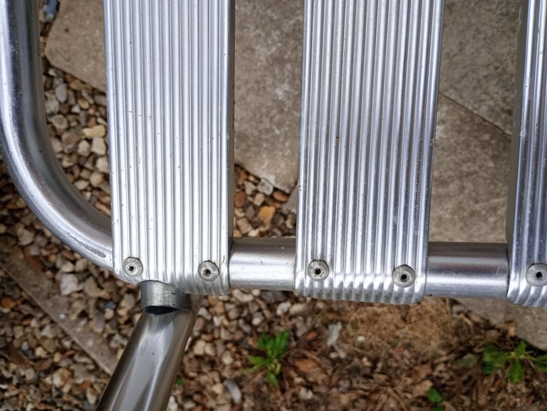 Coffee style Aluminium chair 