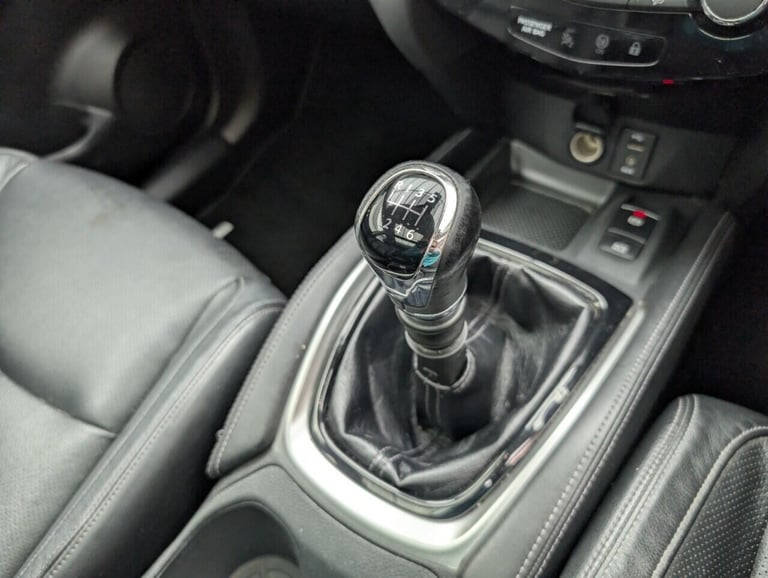 2017 Nissan X-Trail 2.0 dCi Tekna SUV 5dr Diesel Manual 4WD Euro 6 (s/s) (177 ps) HEATED FRONT  E...