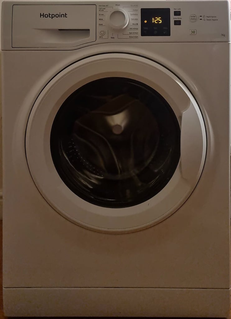 image for 7kg Hotpoint extra touch washing machine 