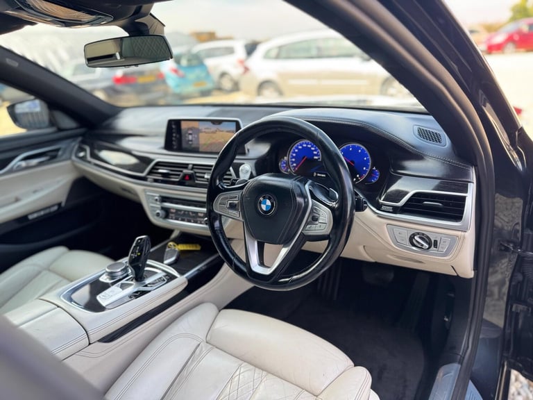 2015 BMW 7 Series 3.0 730d M Sport Auto xDrive Euro 6 (s/s) 4dr SALOON Diesel Automatic