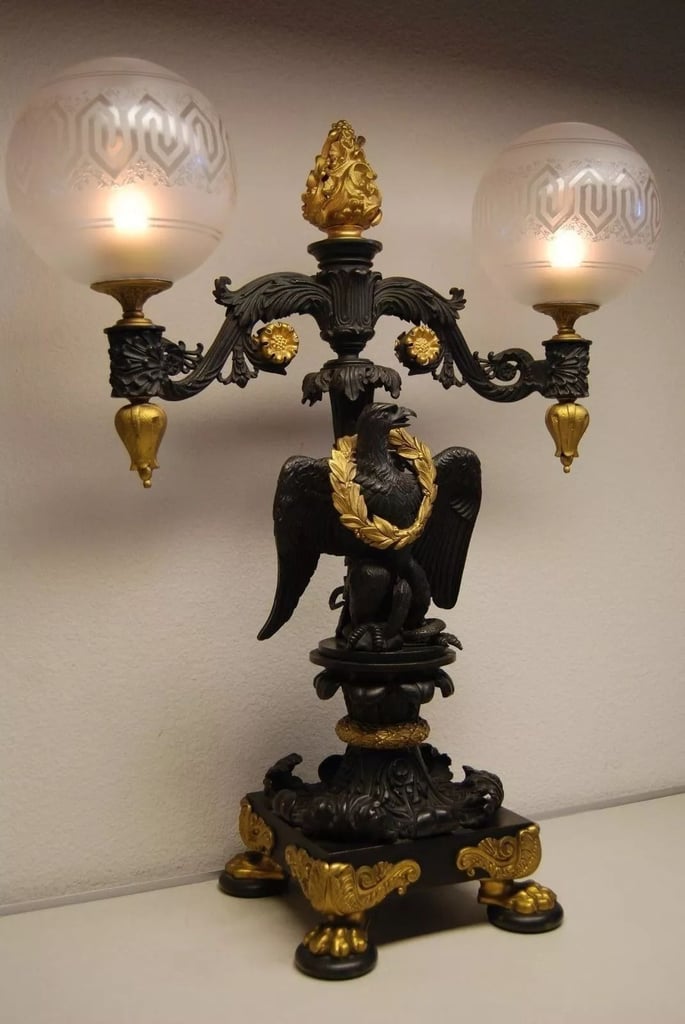 ANTIQUE FRENCH EMPIRE CAST BRONZE IMPERIAL EAGLE GAS LIGHT NEWEL POST GILT LAMP