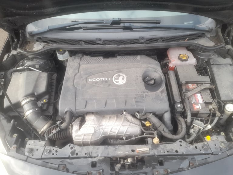 Vauxhall, ASTRA, Hatchback, 2011, Manual, 1956 (cc), 5 doors