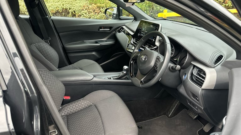 2022 Toyota C-HR 1.8 Hybrid Icon 5dr CVT Hybrid Hatchback Hatchback Hybrid Automatic