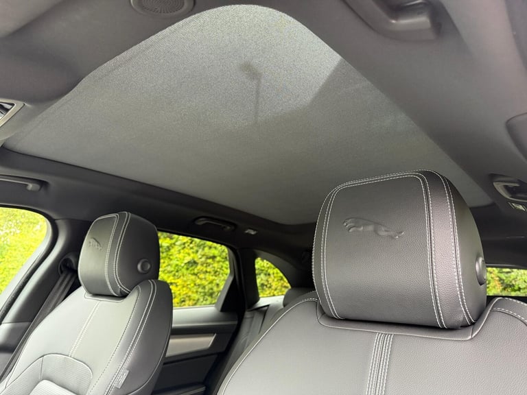 2024 Jaguar F-Pace 2.0 D200 MHEV R-Dynamic SE Black SUV 5dr Diesel Auto AWD Euro 6 (s/s) (204  ES...