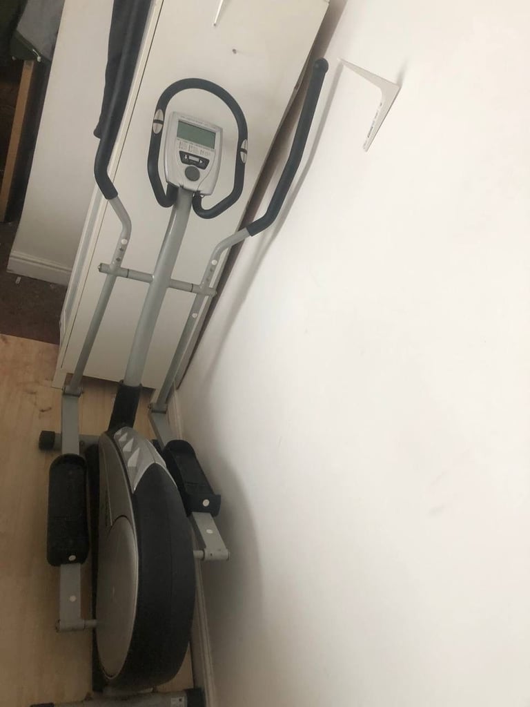 image for Quiet (magnetic resistance) Kettler Magnetic Cross Trainer