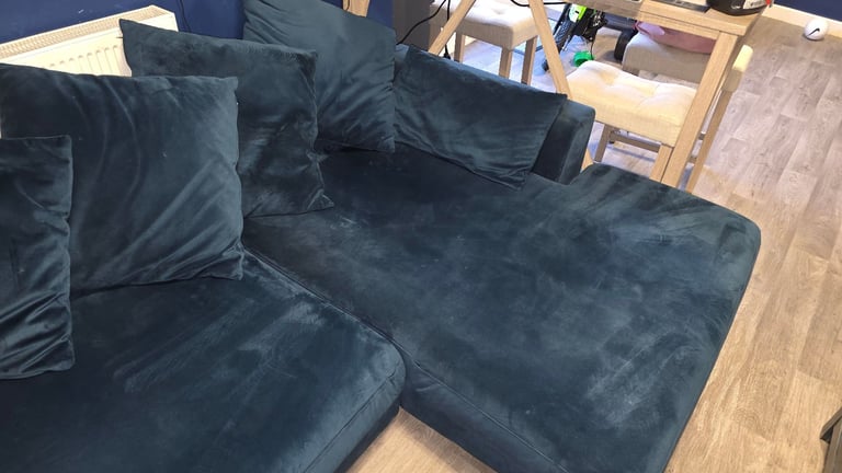 image for Plush velvet sofa