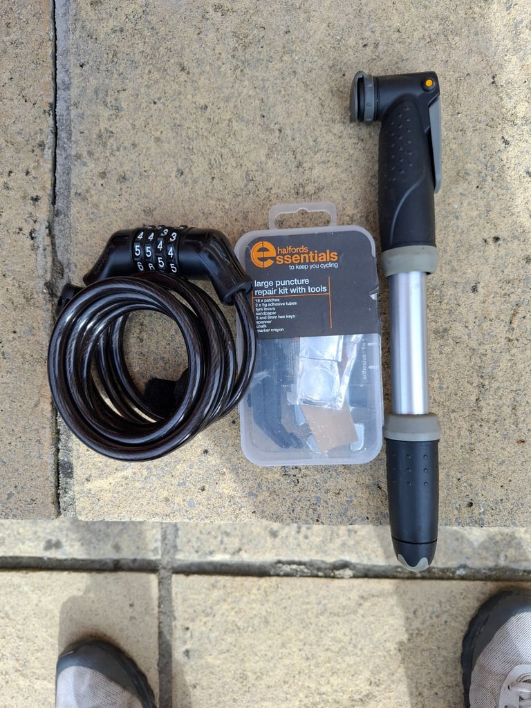 Specialized Pitch Sport ladies mountain bike 