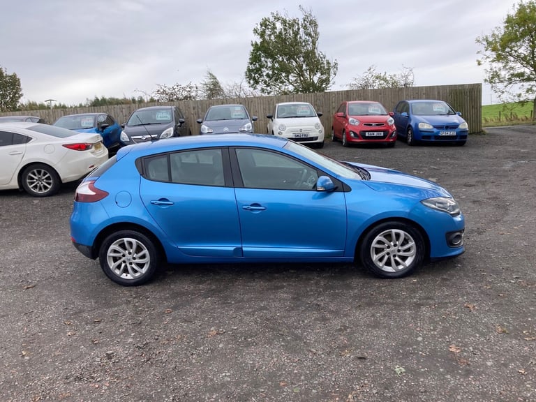 2016 Renault Megane 1.5 dCi Dynamique Nav 5dr HATCHBACK Diesel Manual