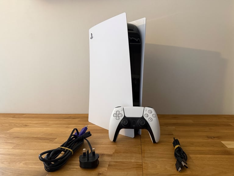 825GB PlayStation 5 Digital with Controller and Cables 