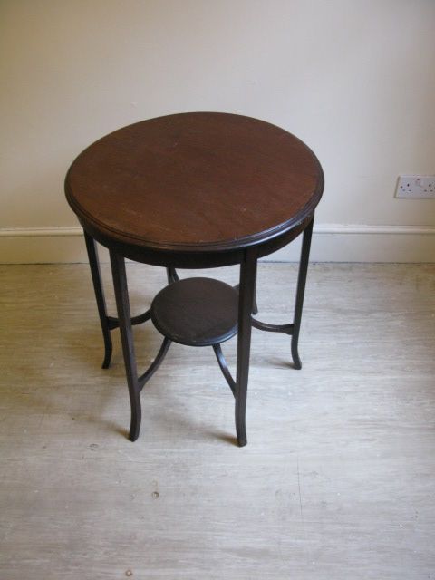 Art Deco Vintage Round Table
