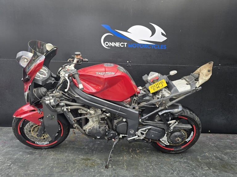 TRIUMPH SPRINT ST 1050 PROJECT BIKE HPI CLEAR 
