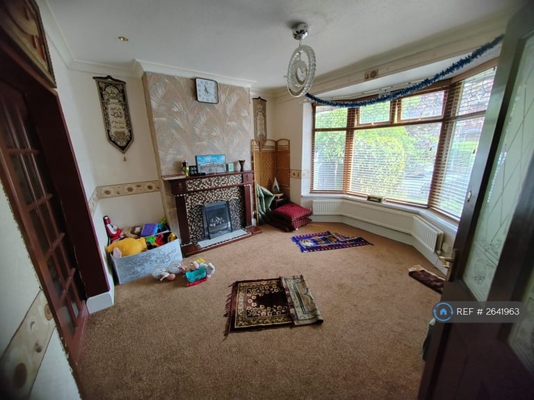 4 bedroom house in Boardman Road, Manchester, M8 (4 bed) (#2641963)