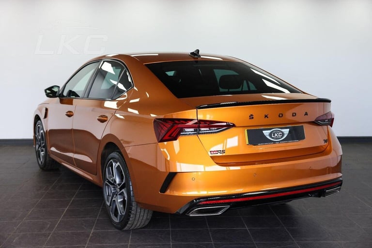 SKODA OCTAVIA 1.4 TSI iV 13kWh vRS DSG Euro 6 (s/s) 5dr 2024