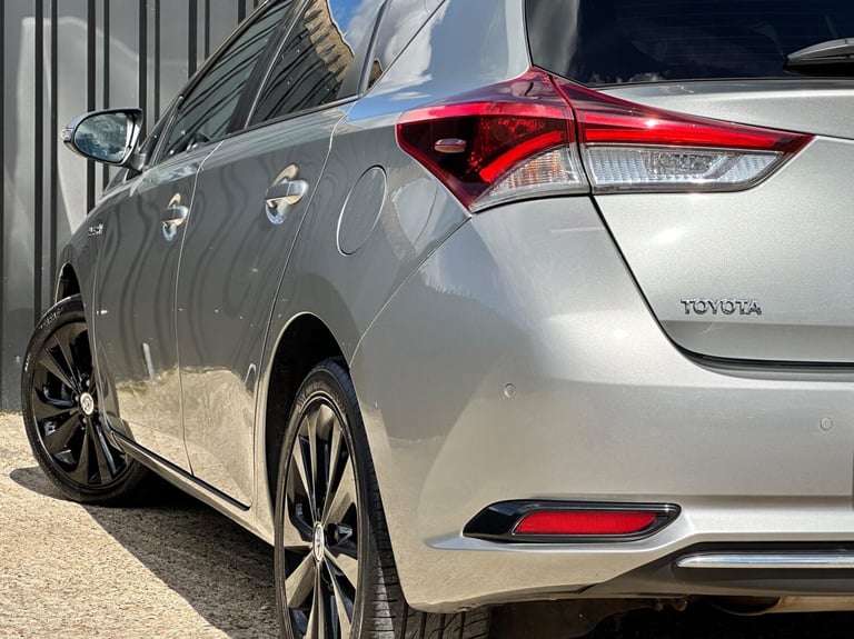 2016 Toyota Auris 1.8 Hybrid Excel 5dr CVT HATCHBACK PETROL/ELECTRIC Automatic