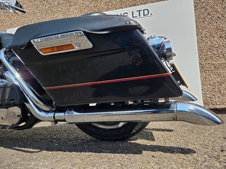 Harley-Davidson FLHR 1450 road king. Superb looking cruiser 