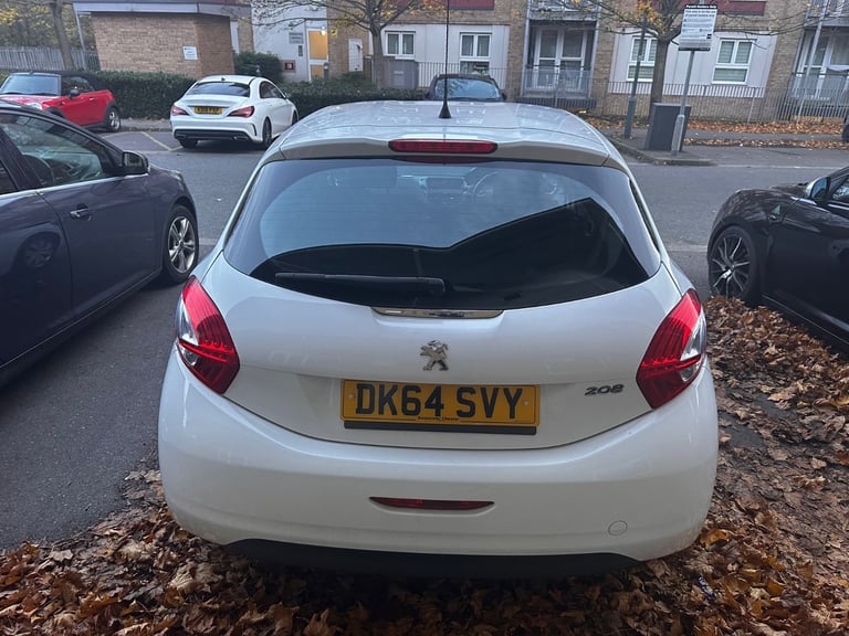 Peugeot, 208, Hatchback, 2014, Manual, 1199 (cc), 5 doors