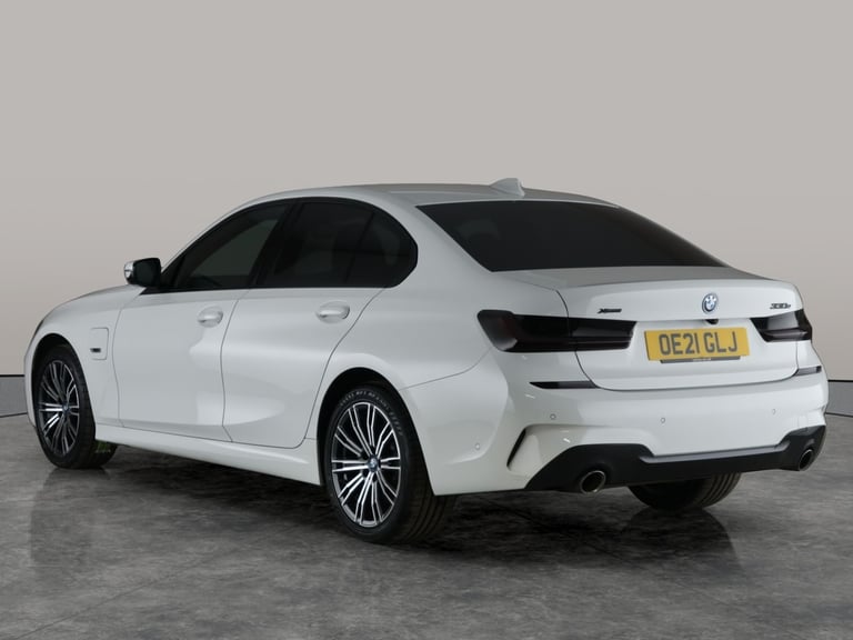 2021 BMW 3 Series 2.0 330e 12kWh M Sport Saloon 4dr Petrol Plug-in Hybrid Auto xDrive Euro 6  Sal...