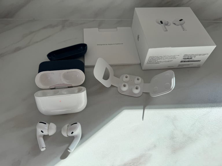 image for Apple AirPods Pro 1st Gen with MagSafe Charging Case