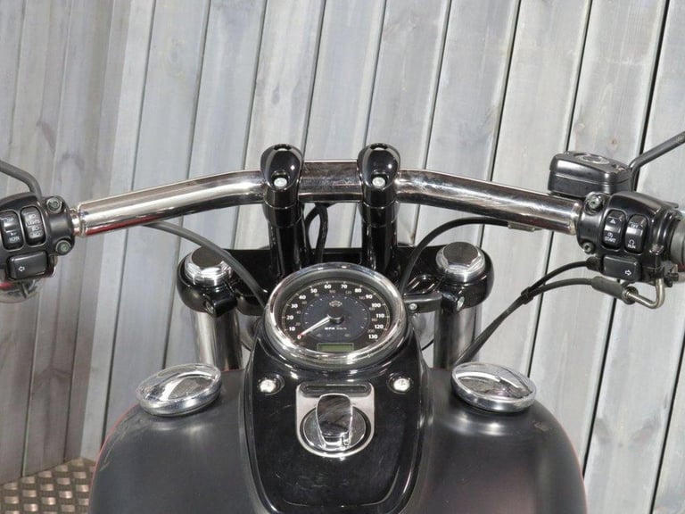 2013 63 HARLEY-DAVIDSON DYNA FATBOB FXDF FAT BOB