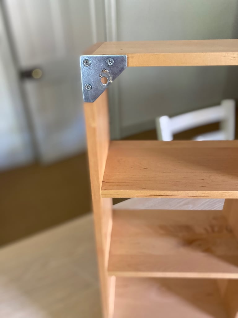 Open shelf units