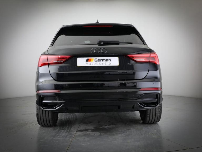 2022 Audi Q3 1.5 TFSI CoD 35 Black Edition SUV 5dr Petrol Manual Euro 6 (s/s) (150 ps) Petrol Manual