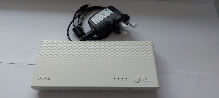 only BENQ WDP02T HDMI Wireless Projector Sender + remore