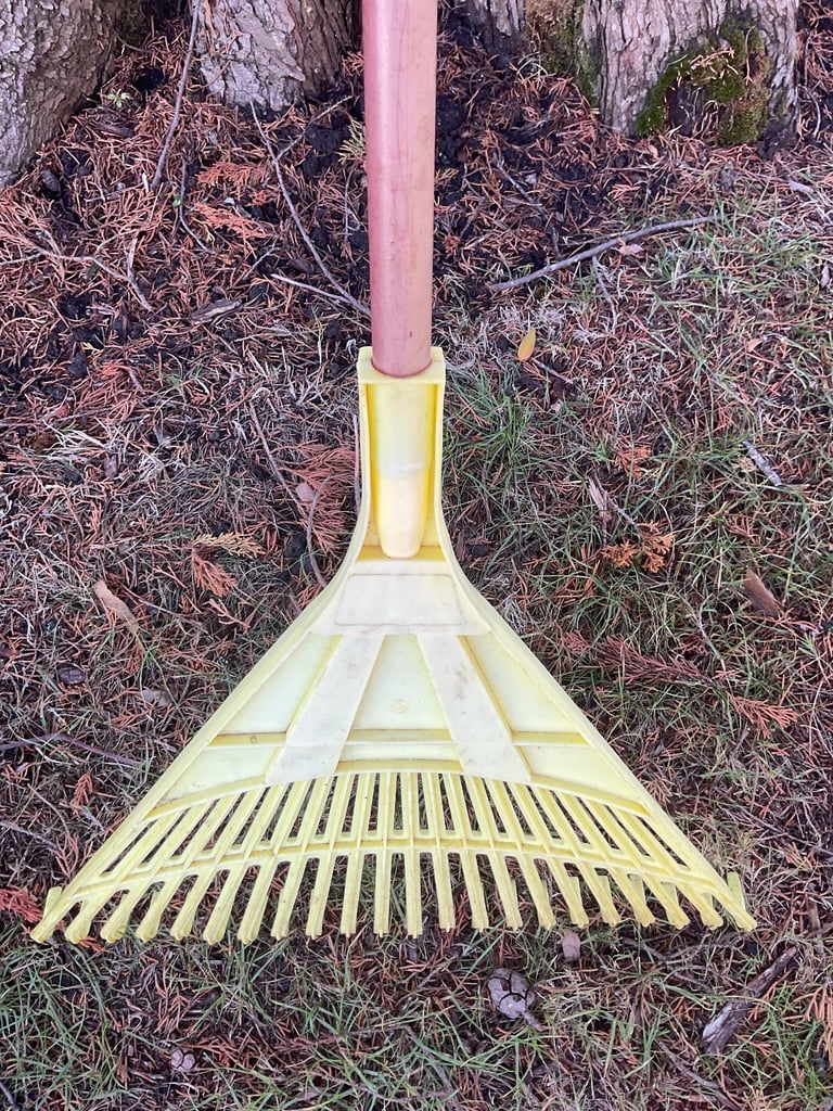 Leaf rake