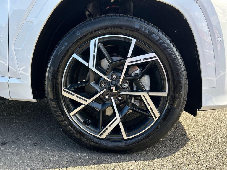 2025 Hyundai TUCSON 1.6T Hybrid N Line S 5dr Auto ESTATE PETROL/ELECTRIC Automatic