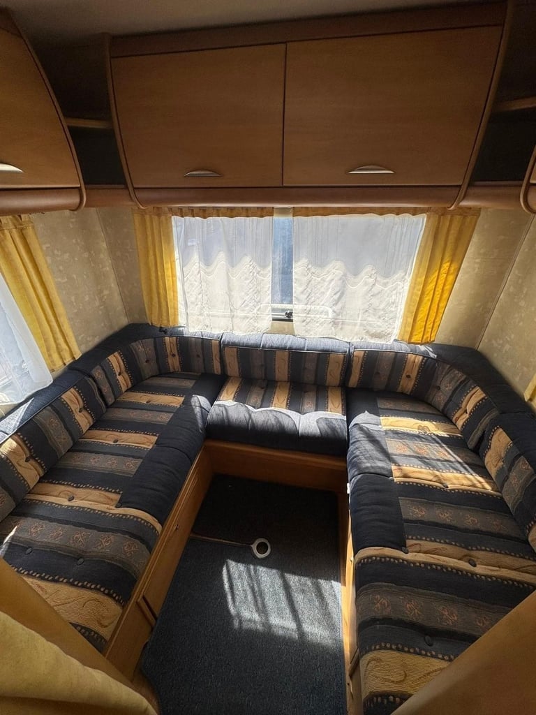 2004 FAIT DUCATO SWIFT SUNDANCE - 6 BERTH MOTORHOME 