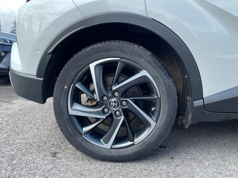 2020 Toyota C-HR 2.0 Hybrid Dynamic 5dr CVT SUV Hybrid Automatic