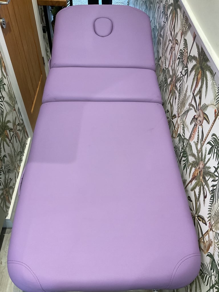 Unused Healthwise Massage/Therapy Portable Couch