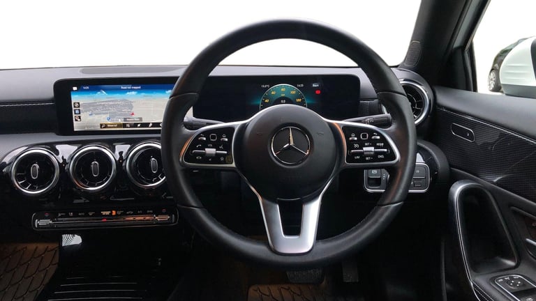 2022 Mercedes-Benz A-Class A 200 SPORT EXECUTIVE AUT Saloon Petrol Automatic