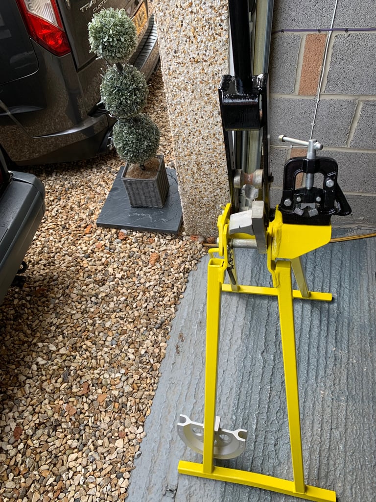 image for  Irwin Hilmor heavy duty conduit bender and vice.