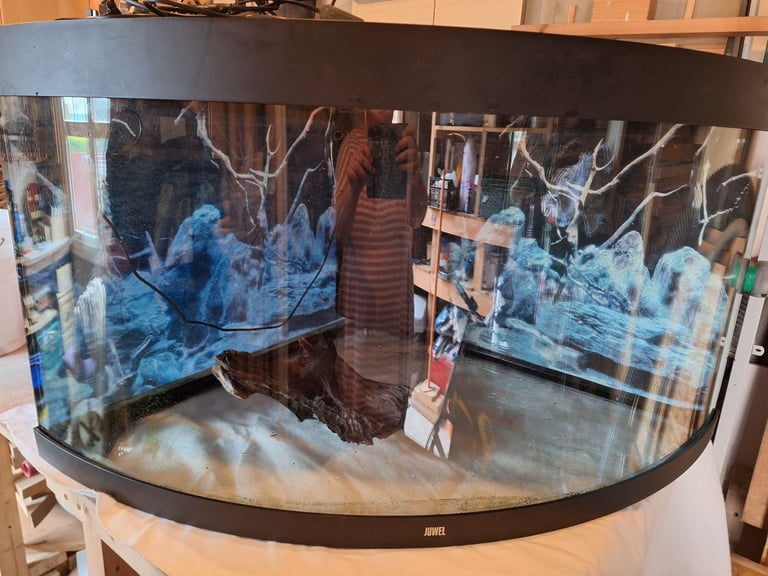 300ltr Corner Fish Tank (Juwel)