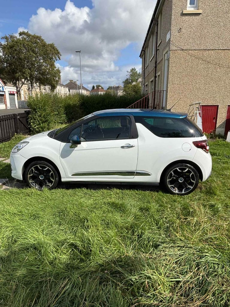 DS, DS 3, Hatchback, 2016, Manual, 1199 (cc), 3 doors