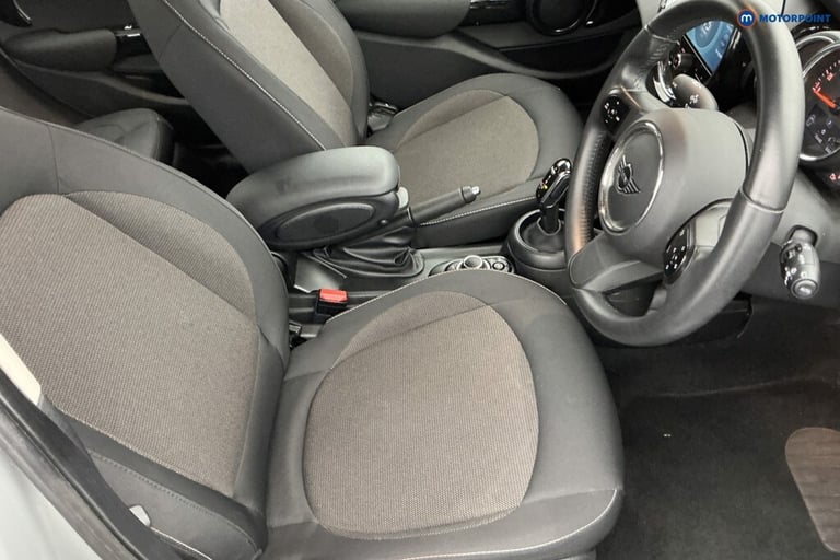 2022 MINI Hatch 1.5 Cooper Classic 5dr Auto Hatchback Petrol Automatic