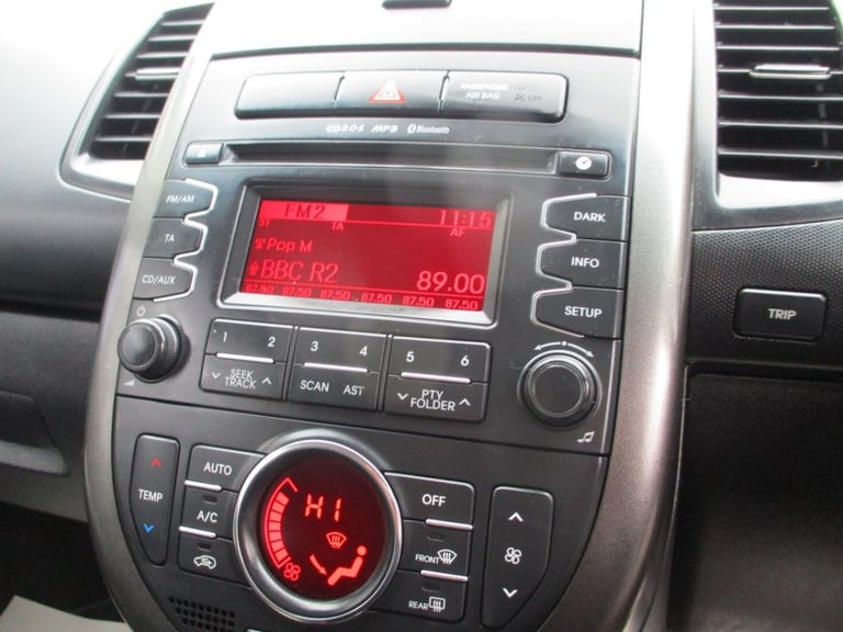2013 Kia Soul 1.6 CRDi Quantum SUV 5dr Diesel Manual Euro 5 (126 bhp) HATCHBACK Diesel Manual