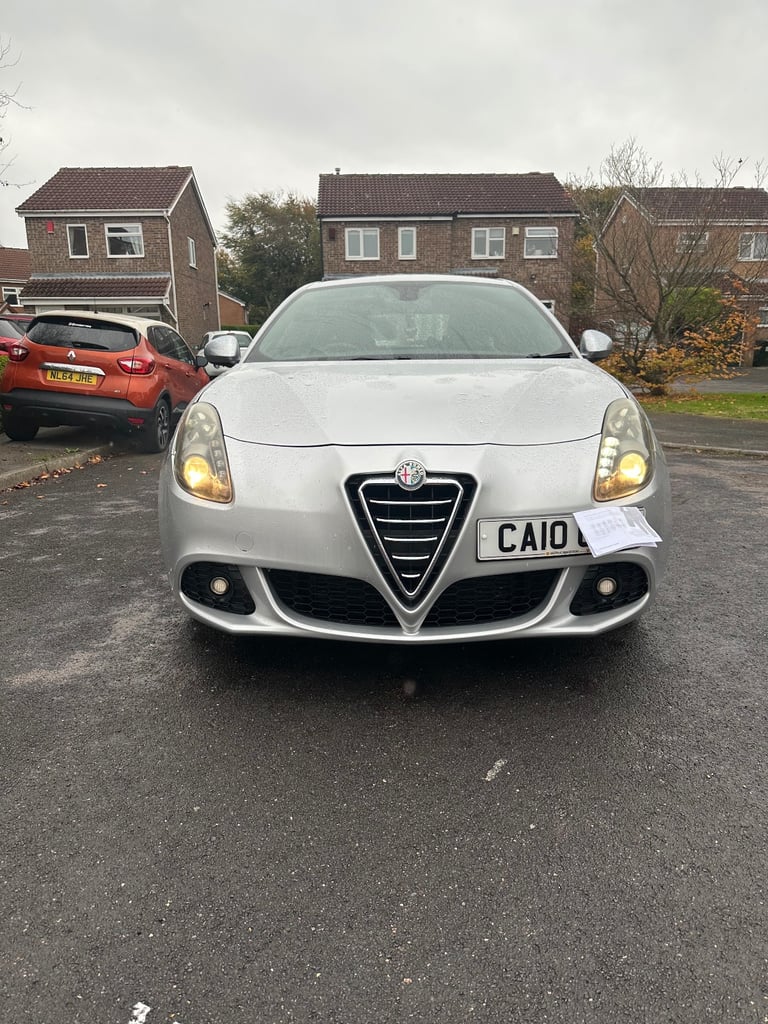 Alfa Romeo, GIULIETTA, Hatchback, 2010, Manual, 1956 (cc), 5 doors